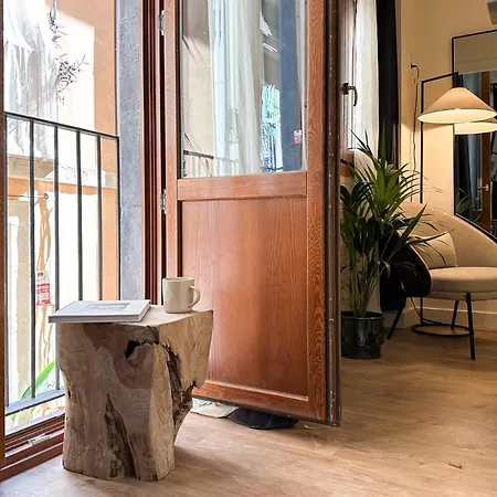 Oasis & Old Town Center 바르셀로나